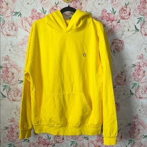 Madhappy X Snapchat Yellow Pullover Hoodie Sweater size L